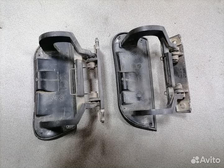 Крышка форсун.омыват.фар Mercedes S W220 1998-05