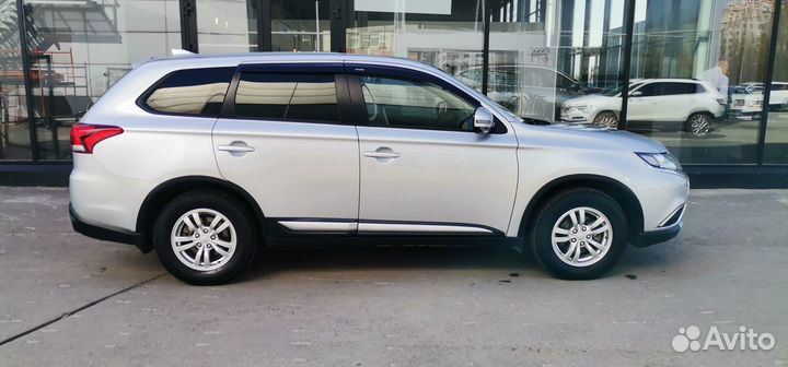 Mitsubishi Outlander 2.0 CVT, 2018, 95 000 км