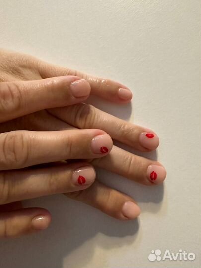 Маникюр на дому