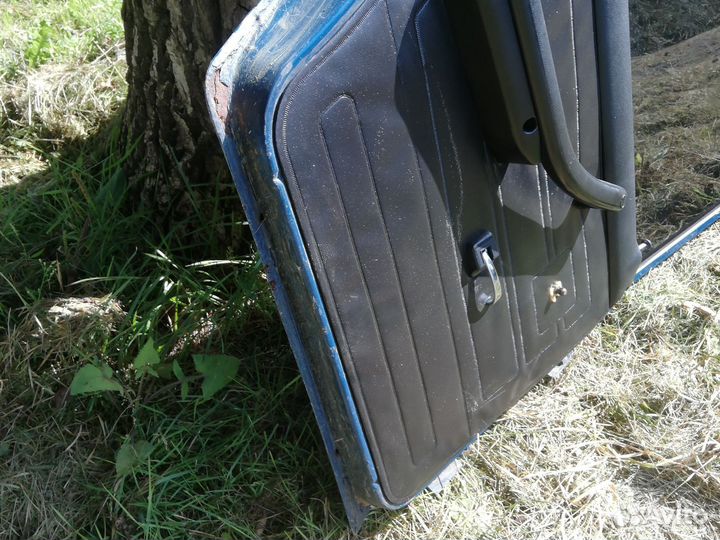 Дверь задняя левая на ваз 2107