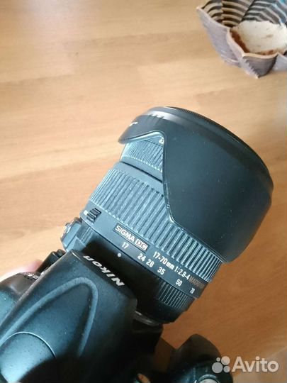 Зеркальный фотоаппарат nikon D5000