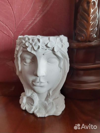 Кашпо для цветов