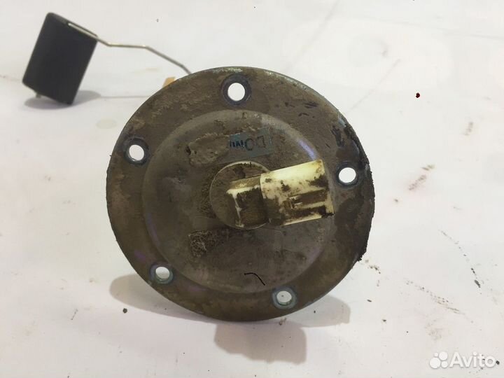 Датчик уровня топлива (Kia Quoris)