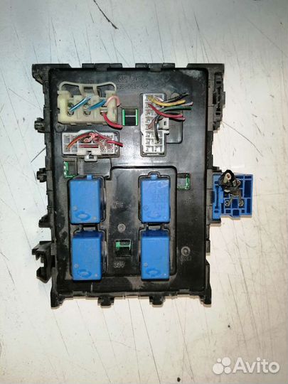 Блок предохранителей Nissan Almera Classic (B10)