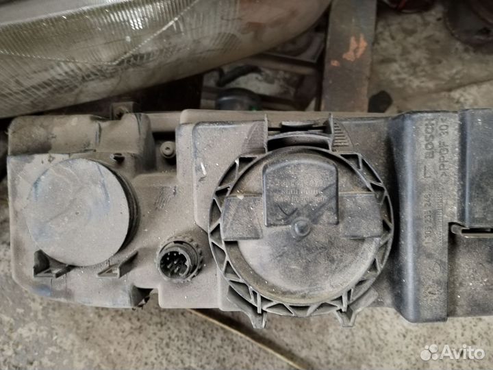 Фары Mercedes Actros mp1