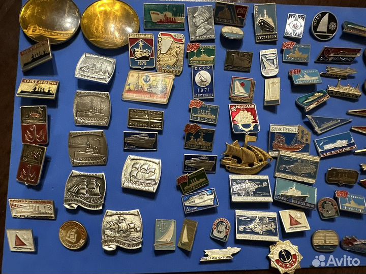 Значки Корабли коллекция 74 шт