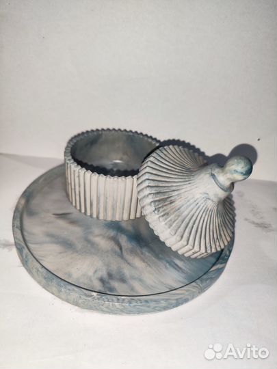 Кашпо для цветов