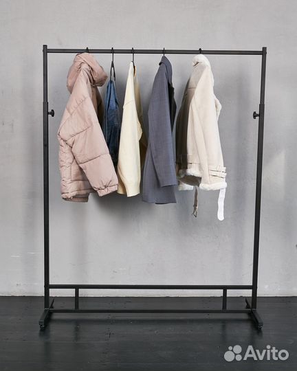 Стойки вешало для одежды