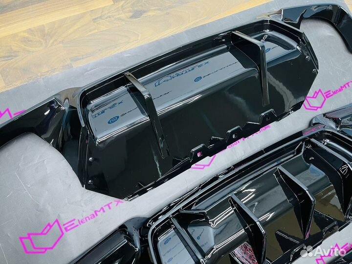 Диффузор BMW F10, на выбор, черный глянец