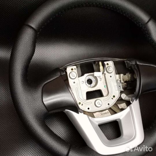 Руль kia rio 3(обмен)