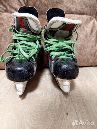 Хоккейные коньки bauer vapor 4D