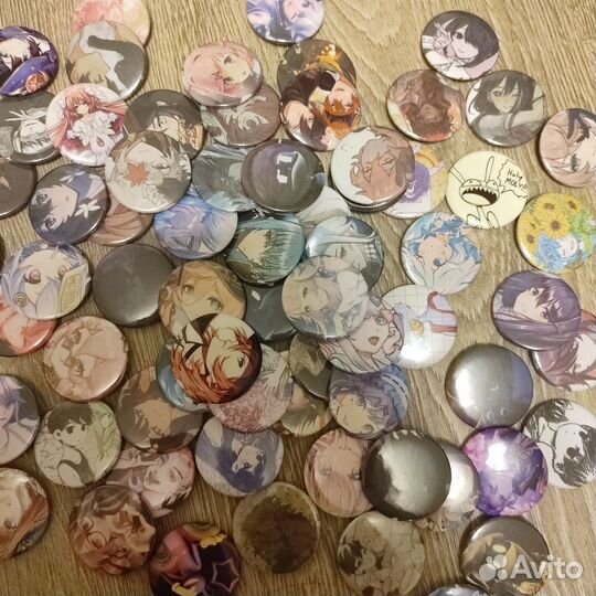 Аниме значки маленькие 37 мм