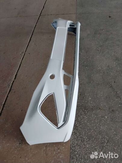 Бампер Фольксваген Поло 20-г.в. новый,белый