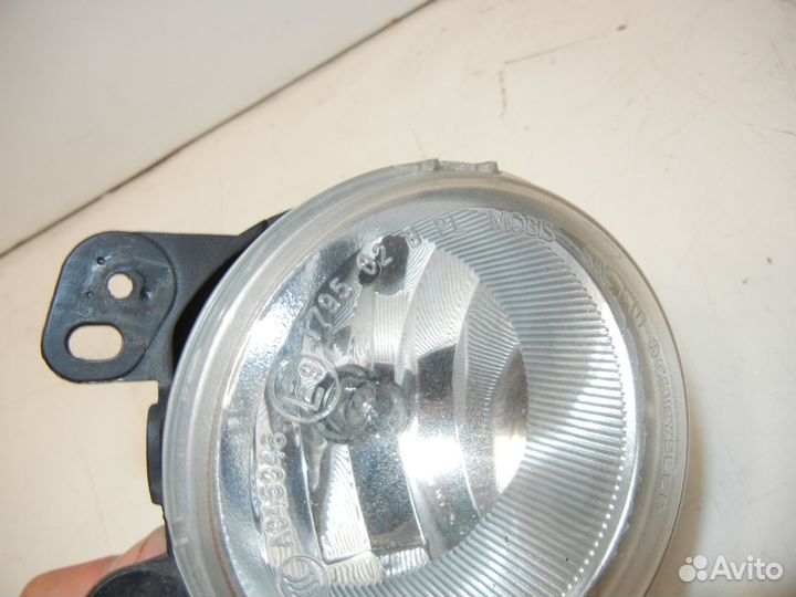 Фара противотуманная Jeep Grand Cherokee