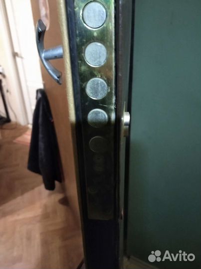 Вскрытие замков квартир, сейфов и авто