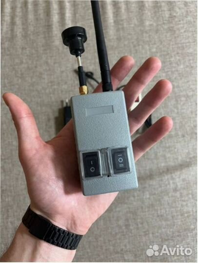 Персональный обнаружитель детектор дронов и бпла