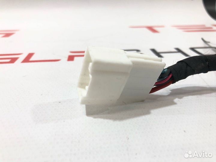 Разъем (фишка) проводки Tesla Model X рест. 2022