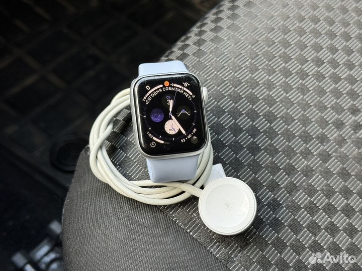 Часы apple watch 4 40 mm 85 акб
