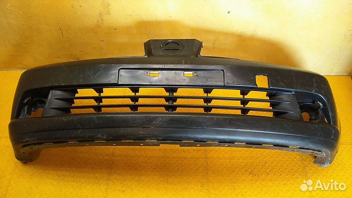 Бампер передний Tiida (C11) 62022ED540