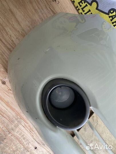 Бампер передний Nissan Note (E11) 2006-2013