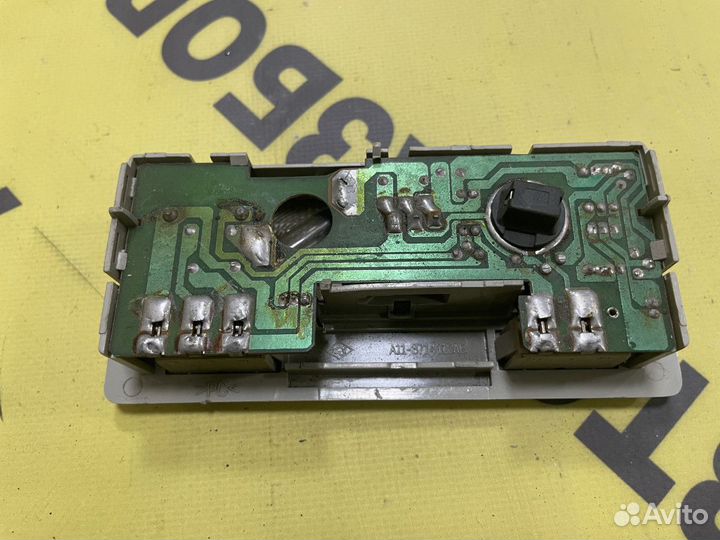 Плафон салонный Chery Amulet