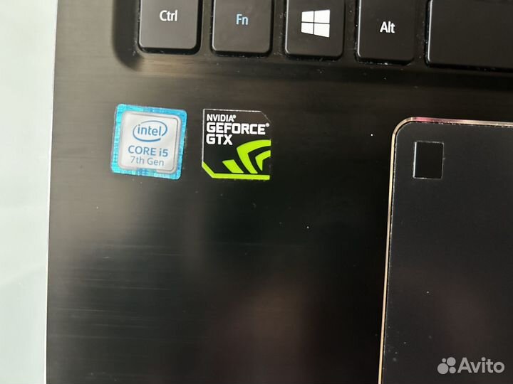 Acer aspire A715-71G-58YJ