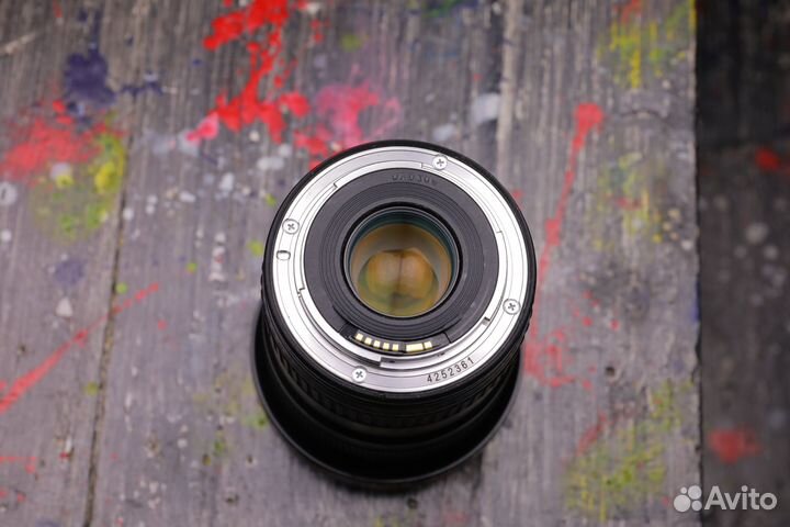 Canon EF 16-35mm f/2.8L II USM