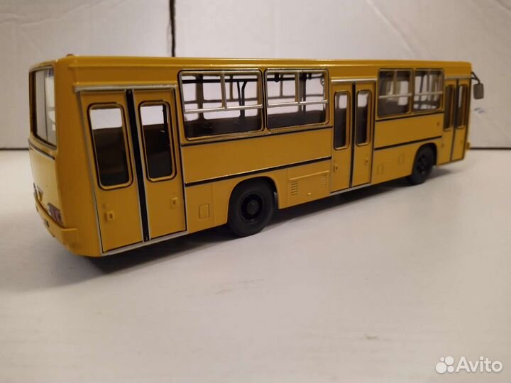 Автобусы Икарус-250, 260 и 256 