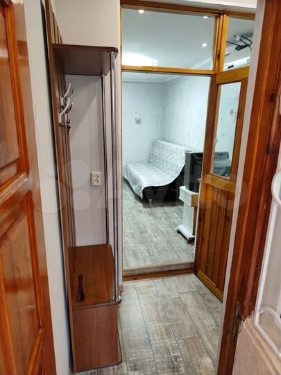 2-к. квартира, 42 м², 1/1 эт.