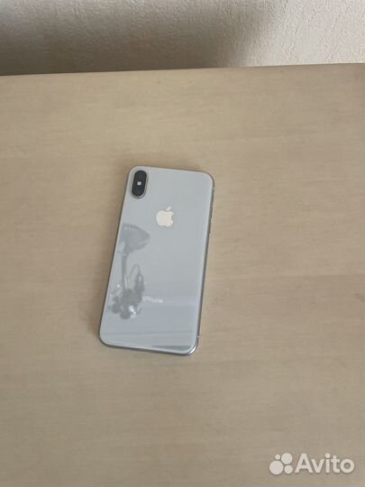 Продается телефон