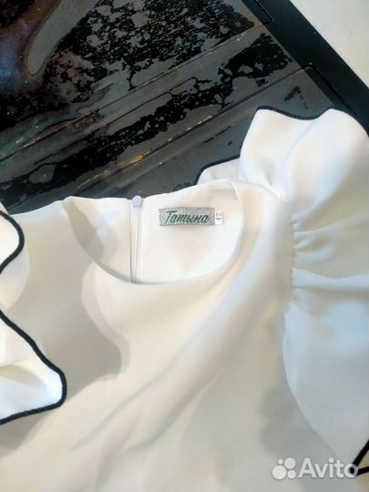 Нарядная белая блузка для девочек140-146