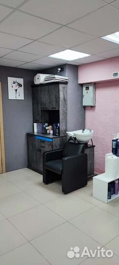 Парикмахерское кресло в аренду