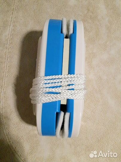 Стеклоочиститель магнитный