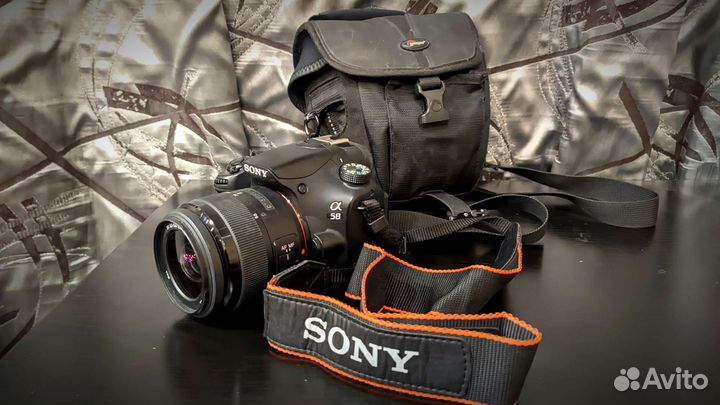 Sony Alpha STL-A58