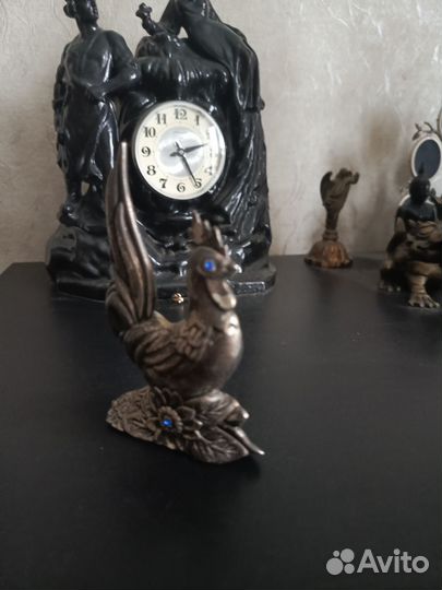 Металлическая фигурка петуха