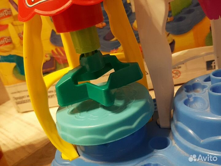 Play-Doh фабрика пироженных