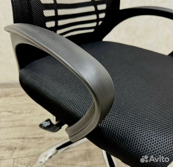 Компьютерное кресло новое