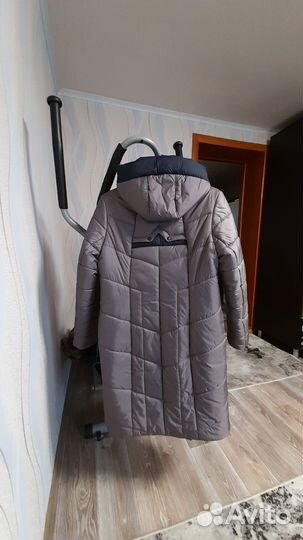 Димесезонное пальто