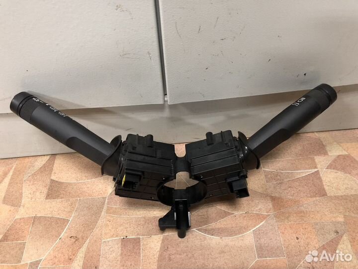 Переключатель подрулевой Опель Астра j