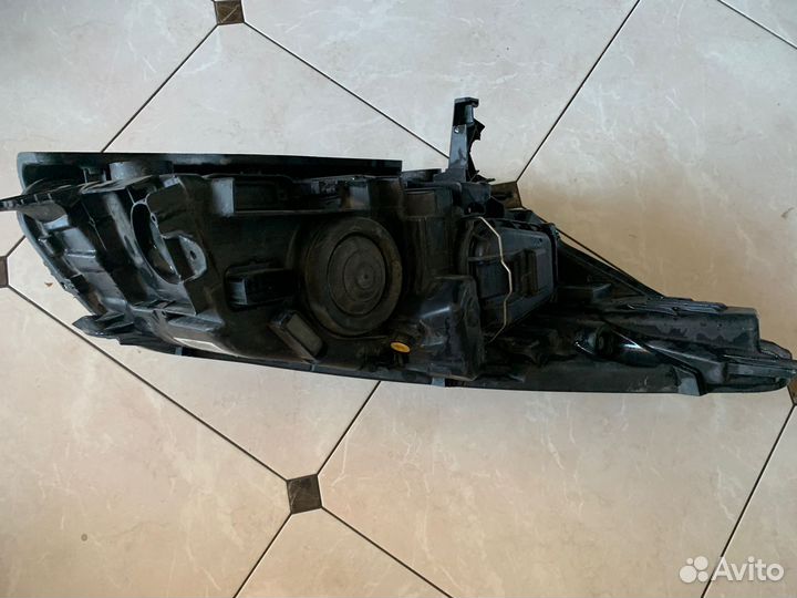 Фара левая Kuga 2 до рестайлинг