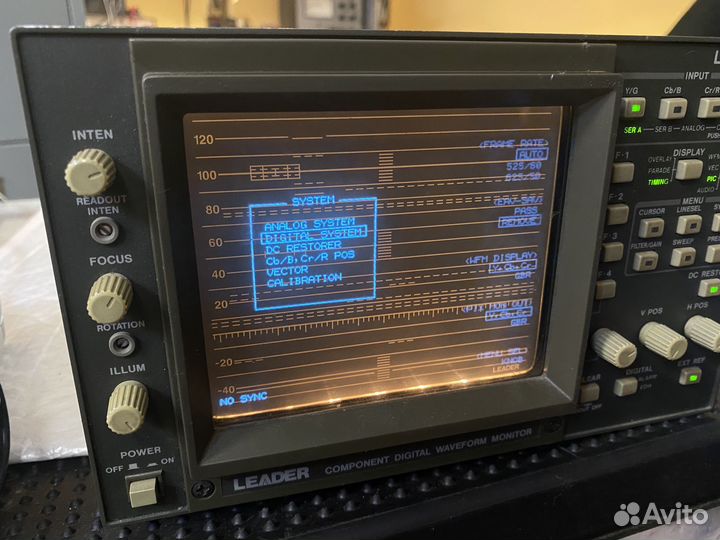 Leader LV5100D Component Digital Waveform Monitor