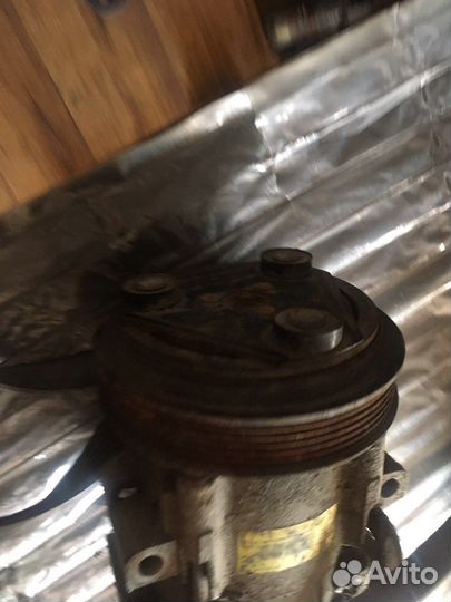 Компрессор кондиционера Ford Focus 1