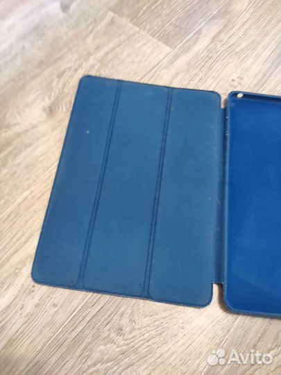 Чехол на iPad 8 поколения