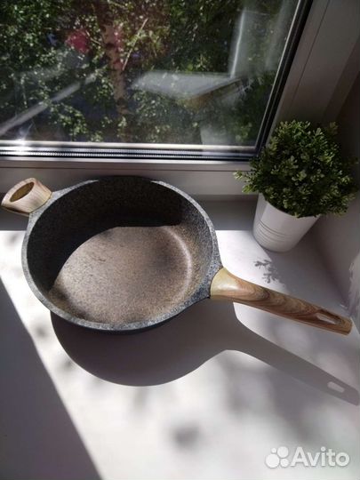Сковорода каменное покрытие