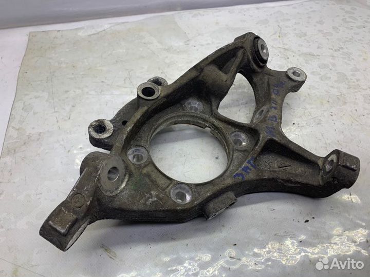 Кулак поворотный задний левый Mercedes-Benz E W211