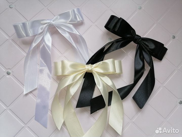 Бант атласный на заколке