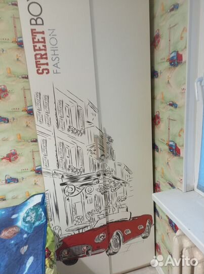 Комплект (5 единиц) мебели мальчику,подростку