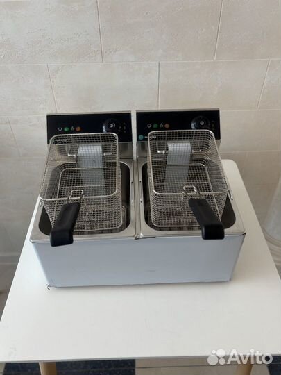 Фритюрница профессиональная Hurakan HKN-FD88N