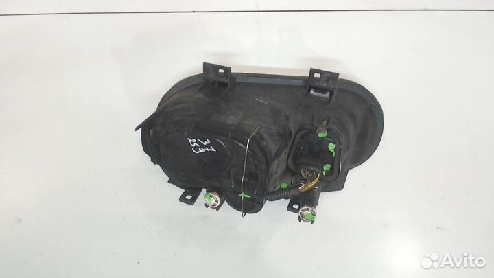 Фара (передняя) Volkswagen Golf 4, 1999