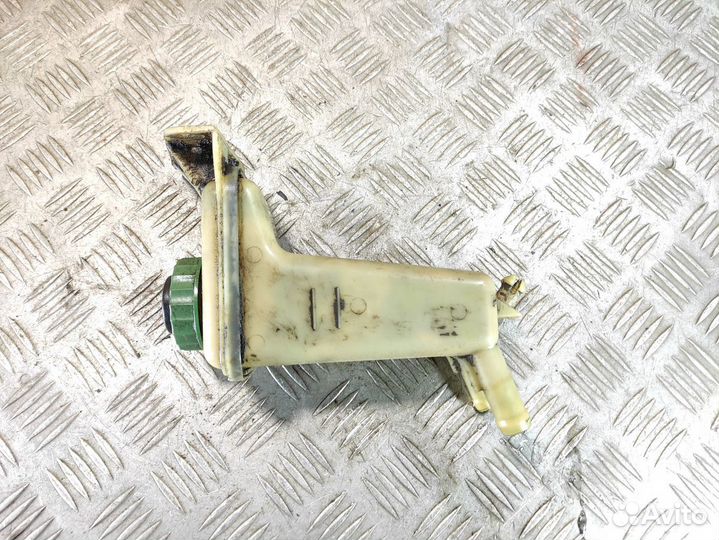 Бачок гидроусилителя Volkswagen Passat b5 1996-200